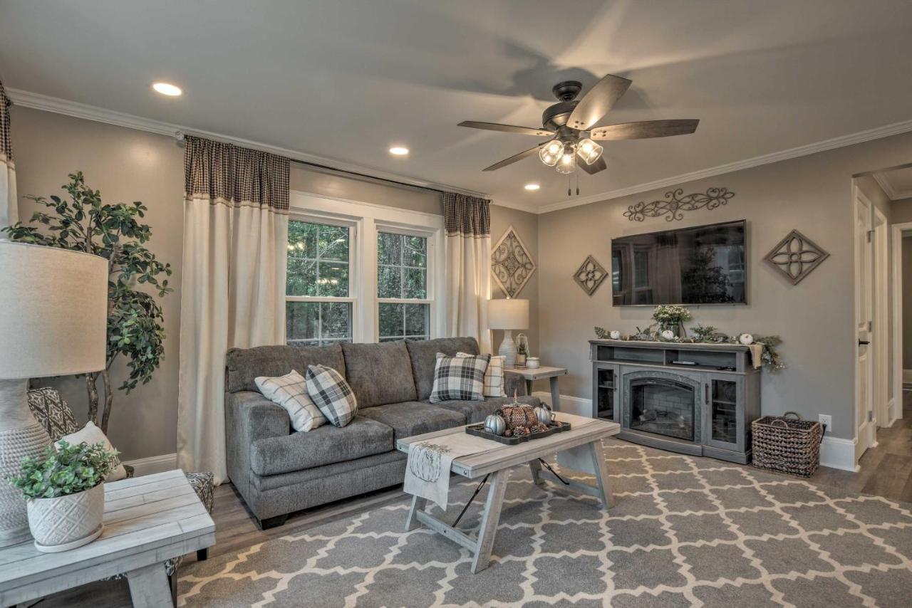 Peaceful Renovated Home With Deck On Half Acre! Asheboro Exterior foto